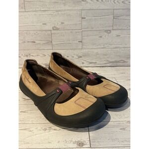 Patagonia Women's Tan Black Mary Jane Flat Shoes Skywalk Soles Comfort Size 9.5